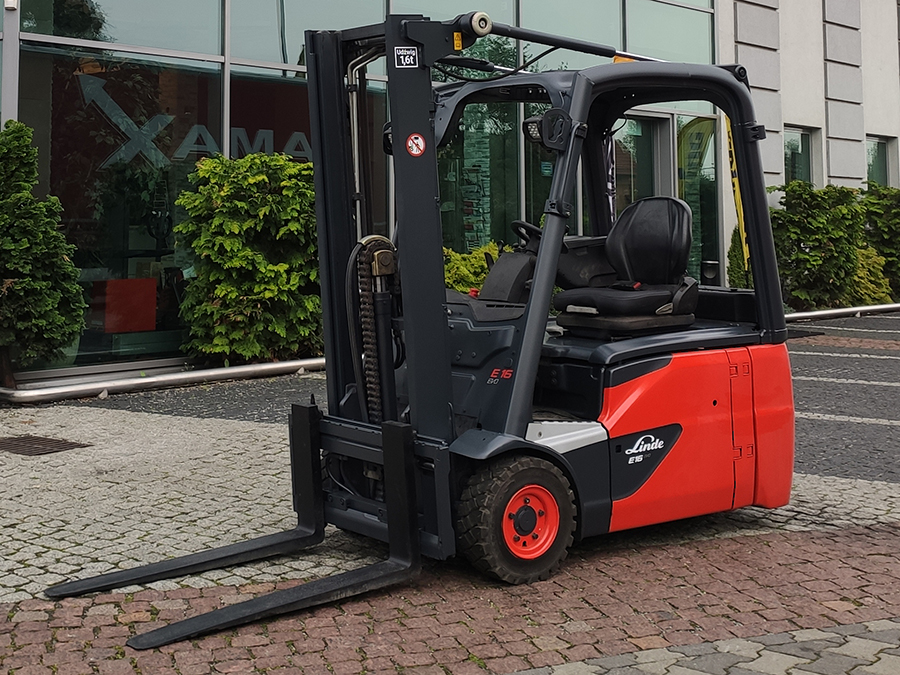 Wózek widłowy elektryczny Linde E16-02
