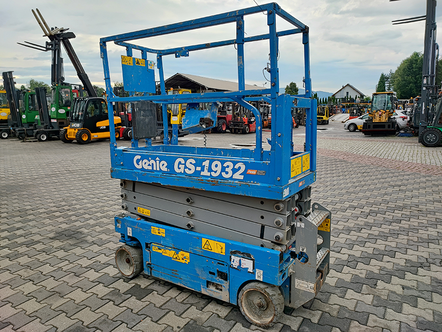 Genie GS-1932