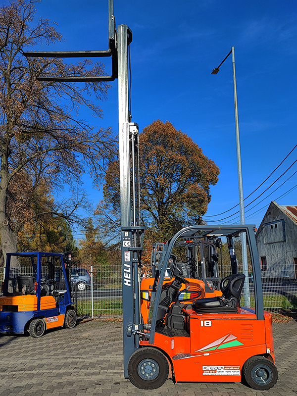 wózek widłowy elektryczny Heli CPD18