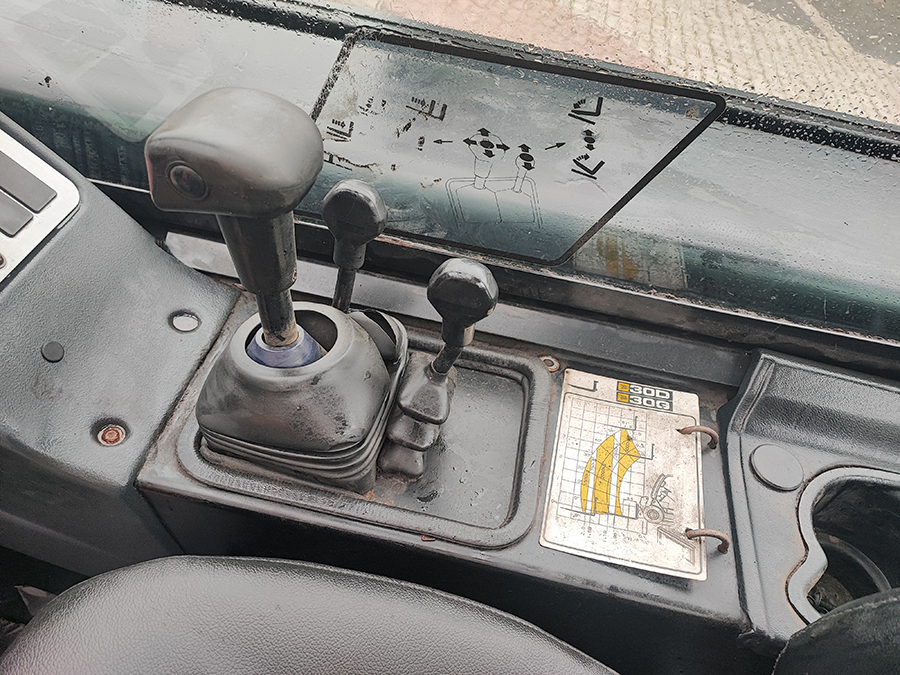 Wózek widłowy JCB TLT30D