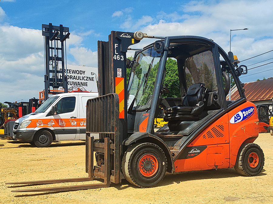 Wózek widłowy Linde H30D-02