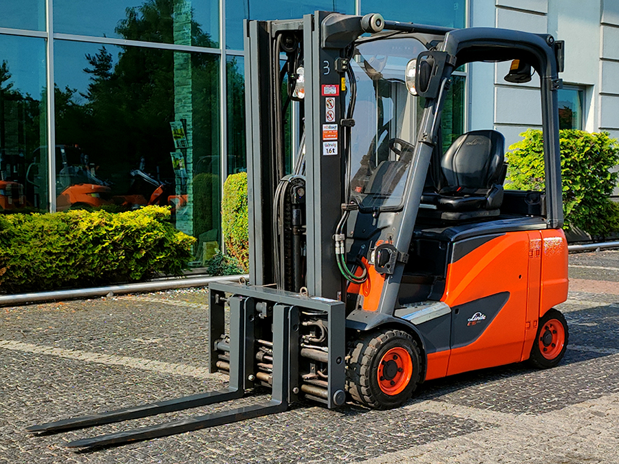 Wózek widłowy elektryczny Linde E16PH-02