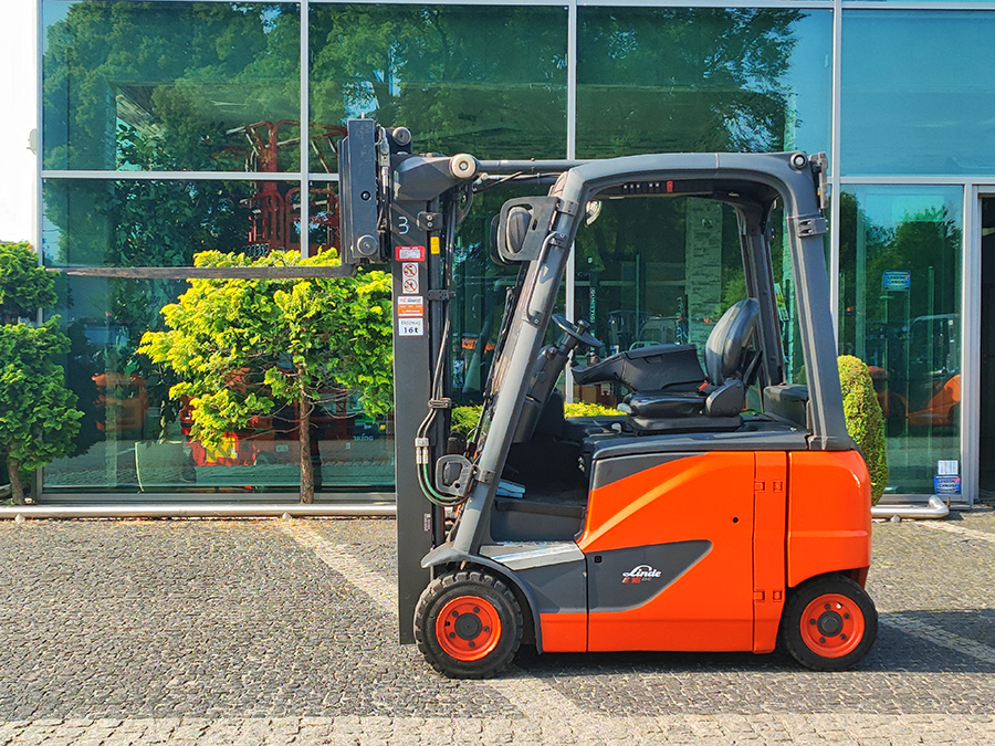 Wózek widłowy elektryczny Linde E16PH-02