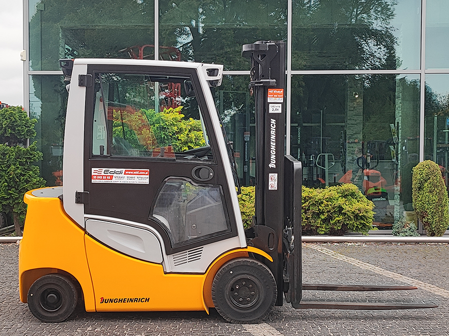 Wózek widłowy Jungheinrich DFG 320s