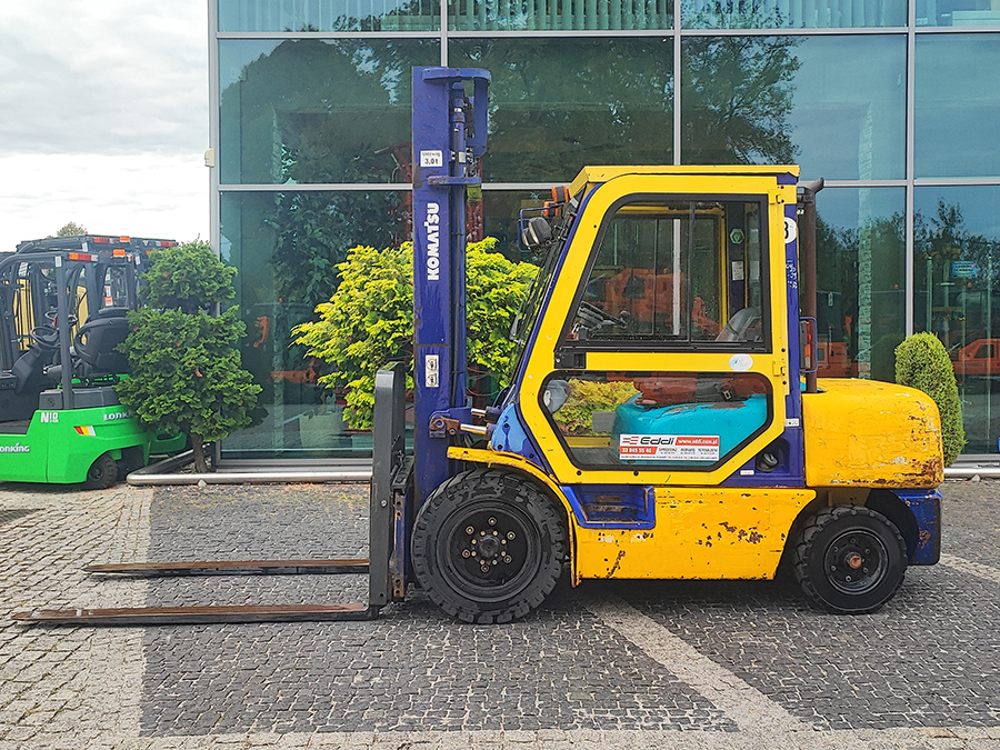wózek widłowy Komatsu FD30T-12