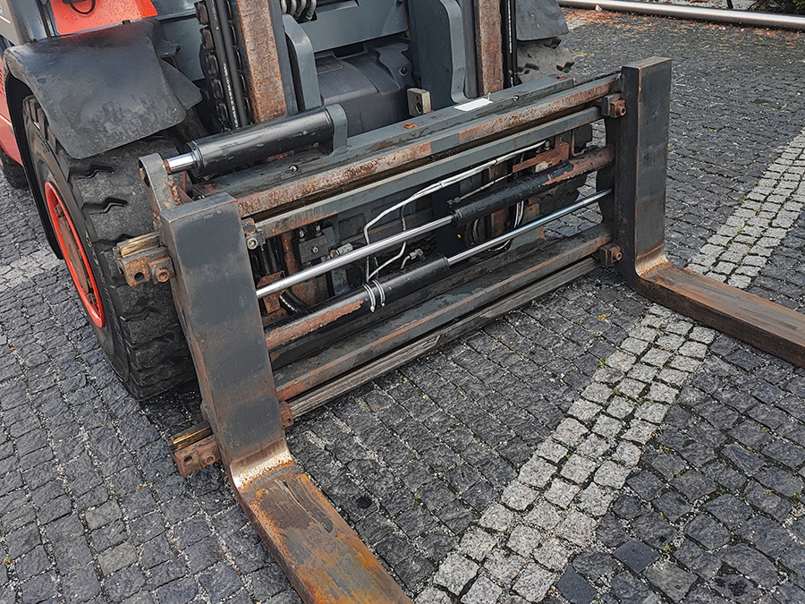 Wózek widłowy Linde H45T-02