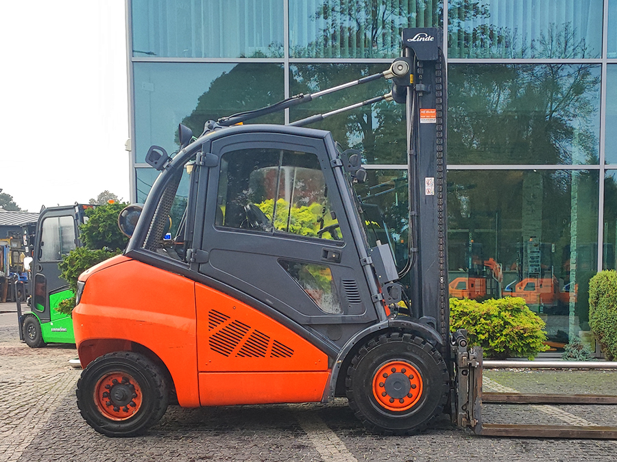 Wózek widłowy Linde H50T-01