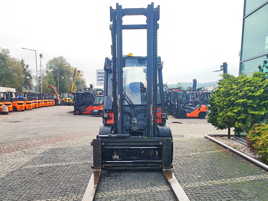 Wózek widłowy Linde H50T-01