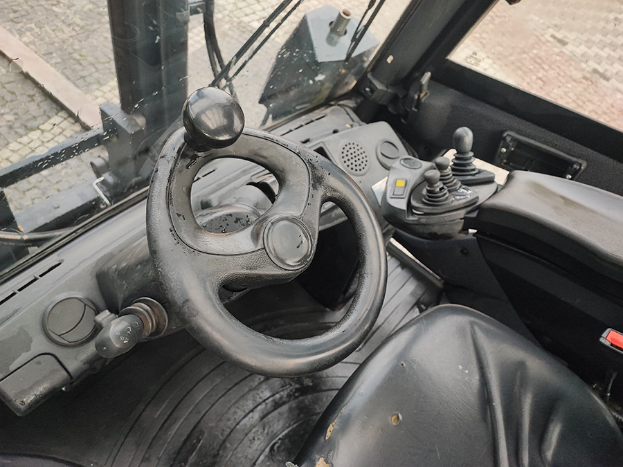 Wózek widłowy Linde H50T-01