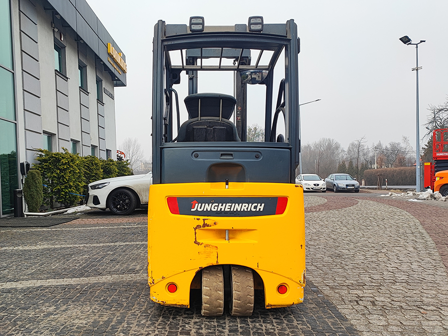 Wózek widłowy elektryczny Jungheinrich EFG 216K