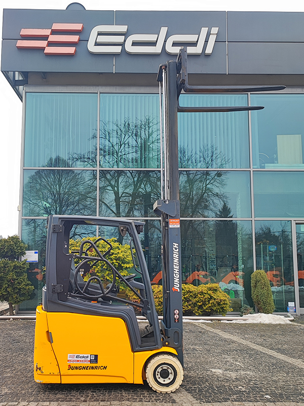 Wózek widłowy elektryczny Jungheinrich EFG 216K