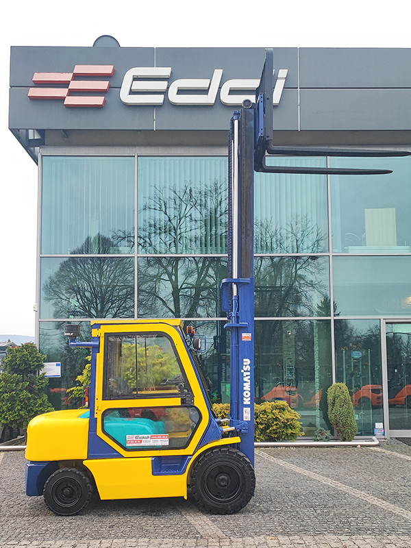 Wózek widłowy Komatsu FD30T-12