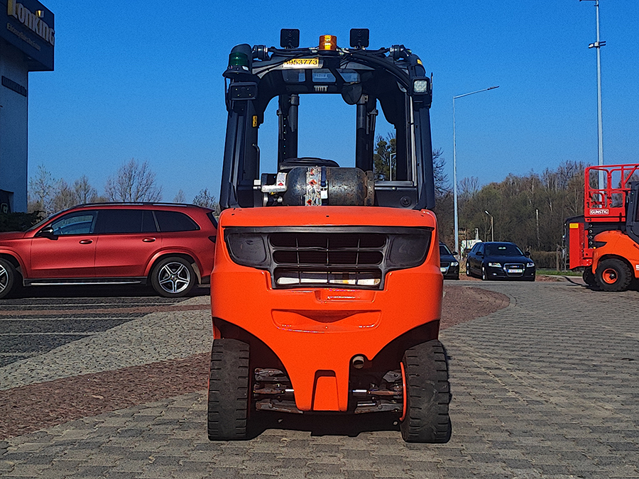 Wózek widłowy Linde H20T-02/600