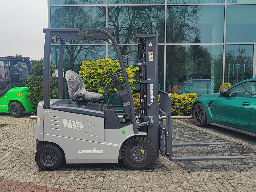 Wózek widłowy elektryczny Lonking LG15B 4,5 m T