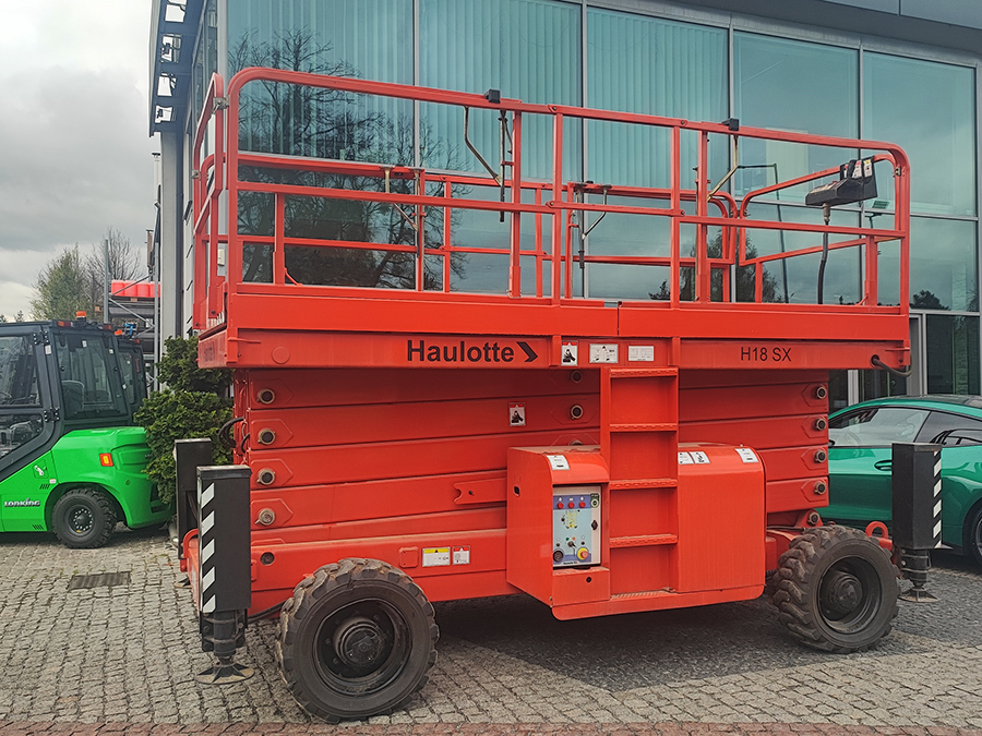 Podest roboczy zwyżka nożycowa terenowa Haulotte H18SX