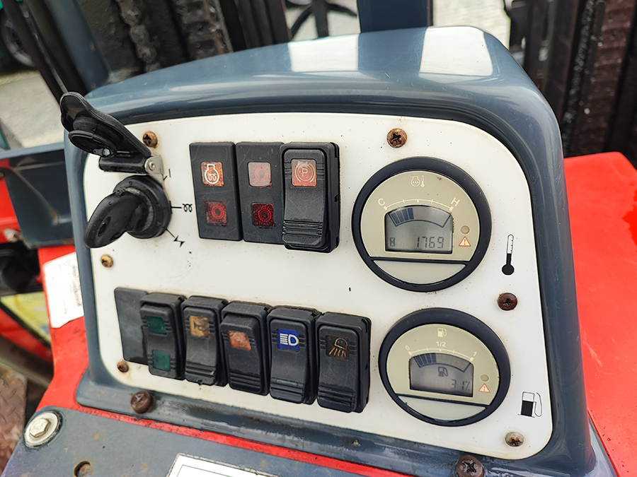 Wózek widłowy podwieszany Moffett M4 20.3