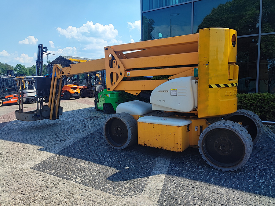 Podnośnik koszowy przegubowo-teleskopowy hybryda Niftylift HR15NDE