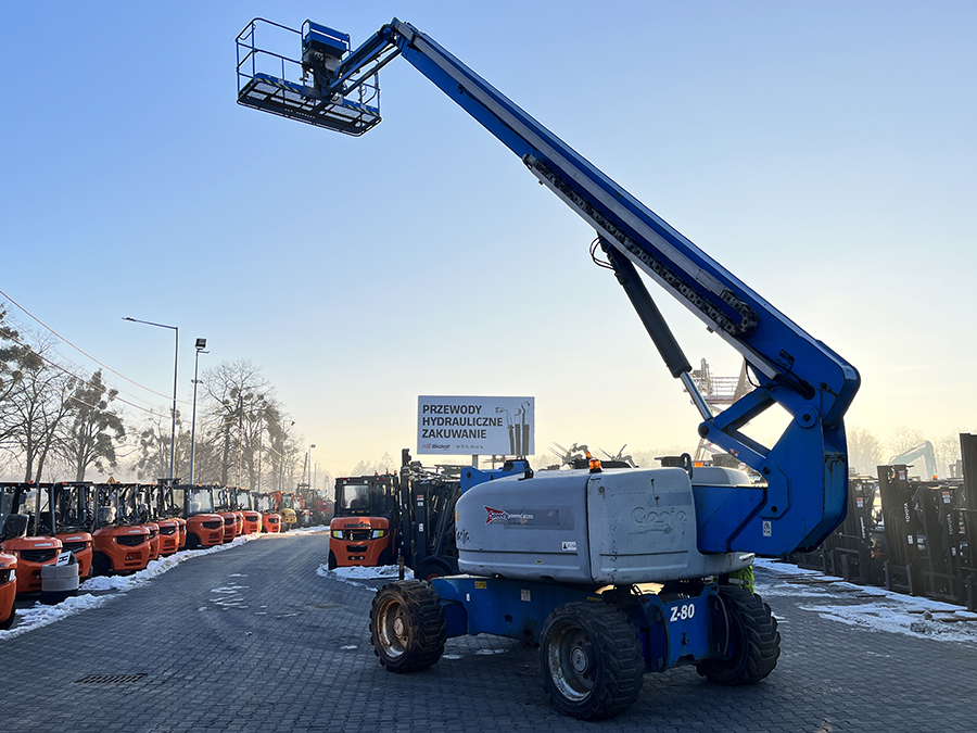 Podnośnik koszowy przegubowy terenowy Genie Z80/60