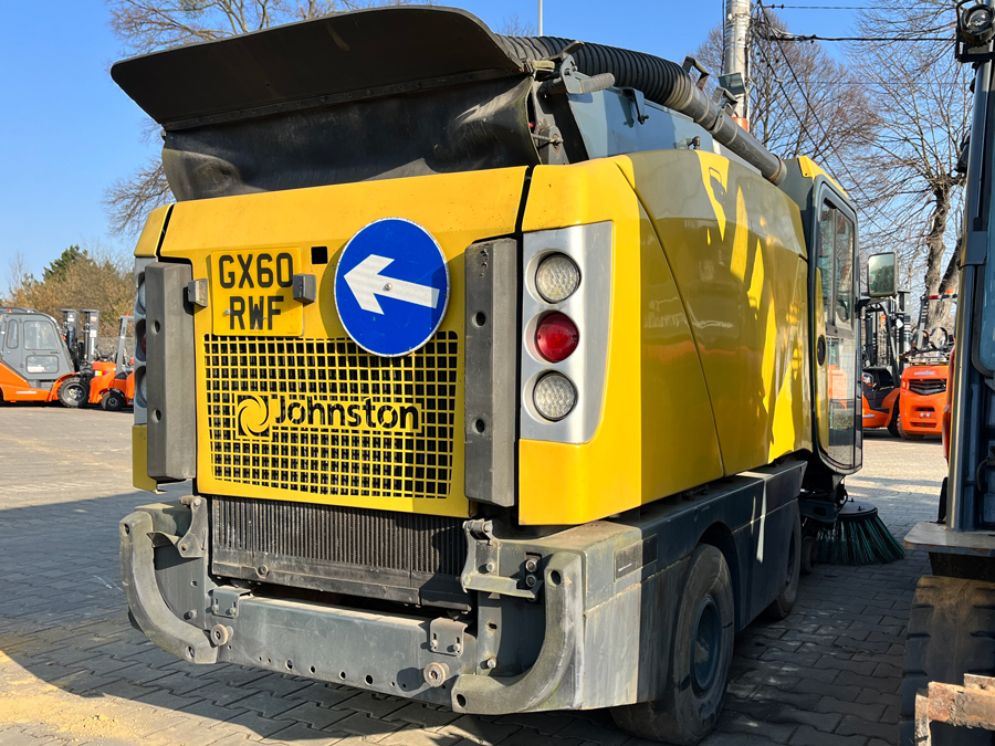 Zamiatarka drogowa Johnston CX200 142A 101T