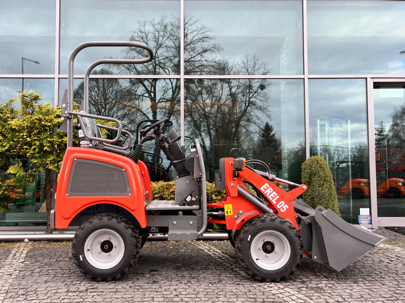 Ładowarka kołowa elektryczna EVERUN EREL05