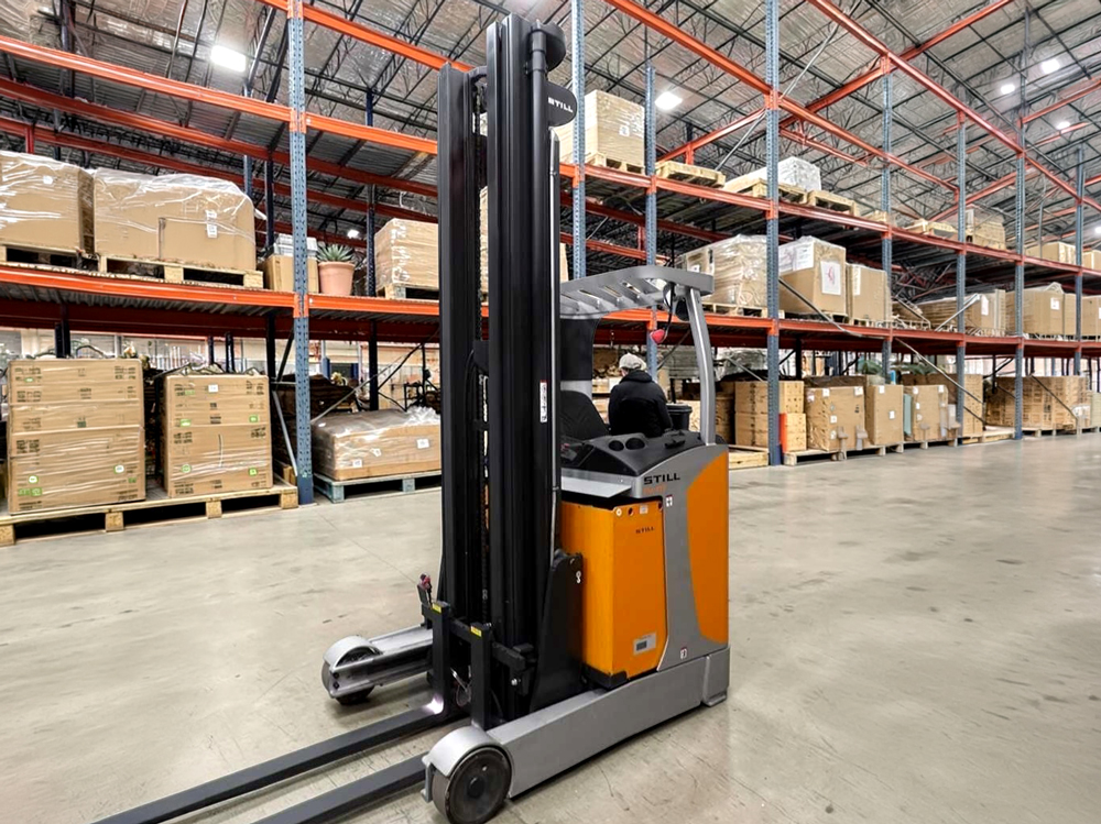 Wózek widłowy wysokiego podnoszenia reach truck Still FM-X-14