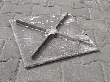 Inne płytka żeliwna 40x40
