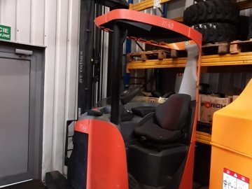 Wózek widłowy wysokiego składowania BT RRE 160