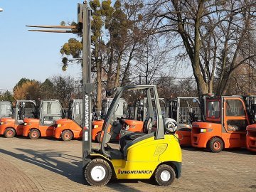 wózek widłowy Jungheinrich TFG 316S