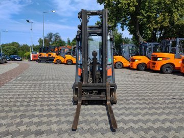 wózek widłowy Linde H16T-01