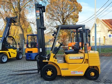 wózek widłowy do remontu Caterpillar DP25