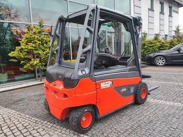 Wózek widłowy elektryczny Linde E30L-01