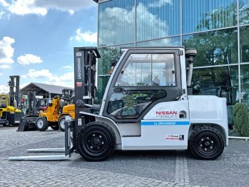 wózek widłowy Nissan UniCarriers DG1F4A50Y 5 ton