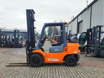 wózek widłowy Toyota 02-7FGF30