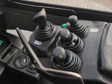 Toyota 02-8FGKF20