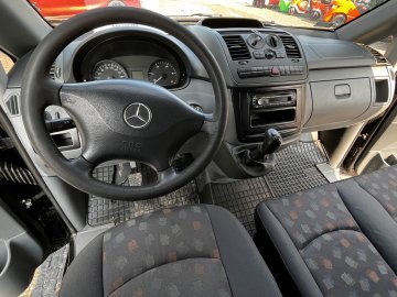 Furgon, blaszak Mercedes-Benz VITO 111 CDI