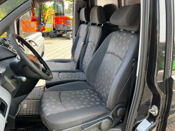 Furgon, blaszak Mercedes-Benz VITO 111 CDI