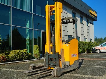 Wózek widłowy wysokiego podnoszenia elektryczny reach truck Jungheinrich ETV 214
