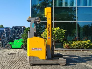 Wózek widłowy wysokiego podnoszenia elektryczny reach truck Jungheinrich ETV 214