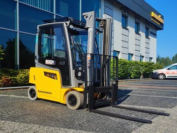 Wózek widłowy elektryczny Jungheinrich EFG 316k
