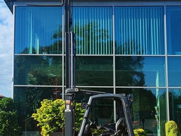 Wózek widłowy elektryczny Linde E14-02