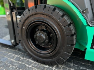 Wózek widłowy Mitsubishi FG15N 1500kg 4,7m Triplex