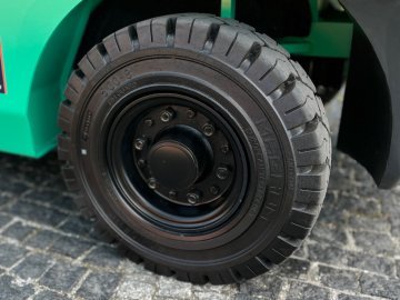 Wózek widłowy Mitsubishi FG15N 1500kg 4,7m Triplex