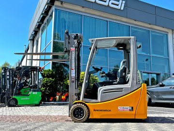 Wózek widłowy elektryczny Jungheinrich EFG 216