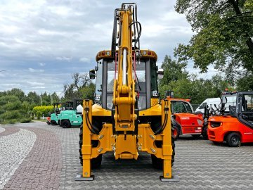 koparko ładowarka kołowa Günstig B925