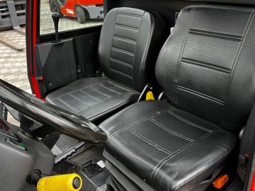 Ciągnik terminalowy elektryczny, pojazd holowniczy Linde P250