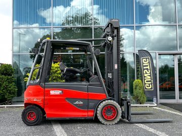 Wózek widłowy Linde E50HL-01/600