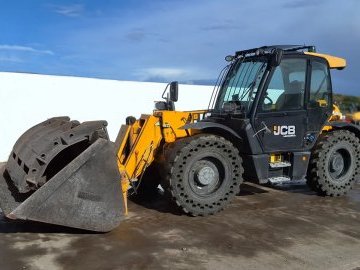 JCB 541-70