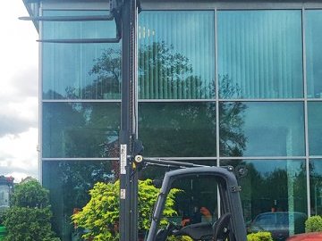 Wózek widłowy elektryczny Linde E16C-02