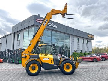 Ładowarka teleskopowa JCB 533-105