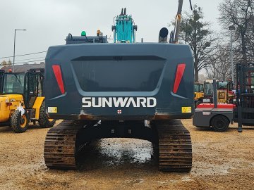 Koparka gąsienicowa Sunward SWE215F